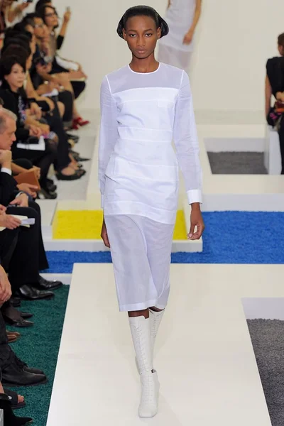 Look 2